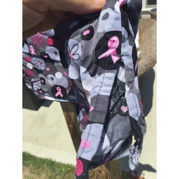 White cross m medium grey scrubs top womens nurse medical pink ribbon komen - Picture 10 of 13